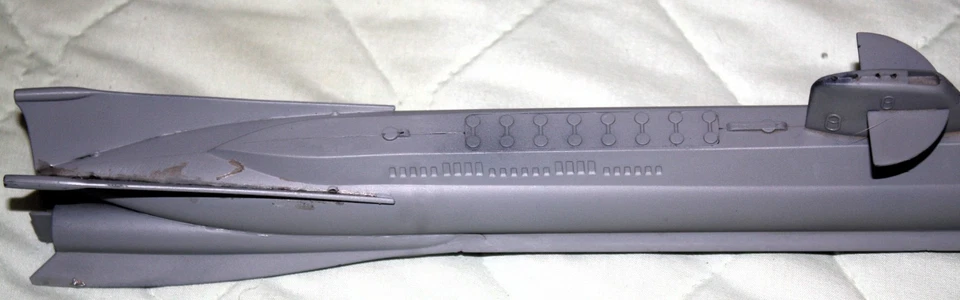 Polar Lights Seaview Submarine model kit, assembled and primed. No periscopes - Image 3 of 4