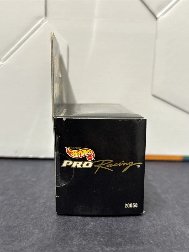 1998 John Andretti #43 STP Hot Wheels Pro Racing NASCAR 1:64 Diecast NOVO - Imagem 4 de 4