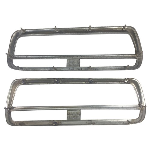 Genuine For Toyota Crown MS60 MS61 RS60 RS61 Cover Rim Tail Light Pair NOS JAPAN - Picture 2 of 12