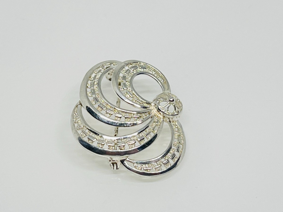 Swarovski alternative brooch maker identification needed Gorgeous sparkling Sterling brooch display picture 1