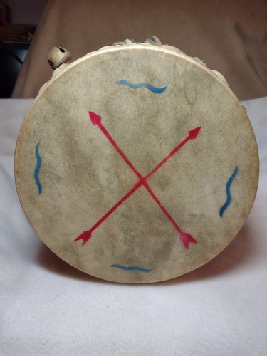 Vintage American Indian Hand Made Drum with original tag - Picture 3 of 12