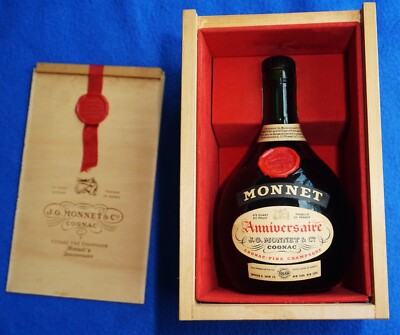 J.G. Monnet & Co Cognac Fine Champagne 4/5 QT Empty Bottle,  Wood Case, France