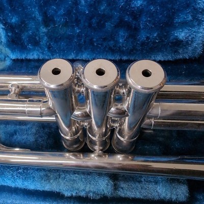 YAMAHA YTR-135 Trumpet Silver Color with Hard Case Used | eBay