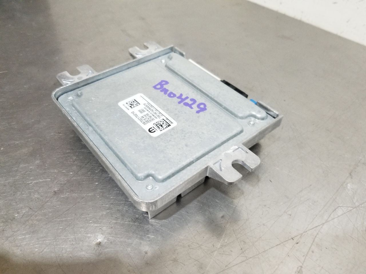 23 2023 MASERATI GRECALE ADAS CONTROL MODULE 6702170210