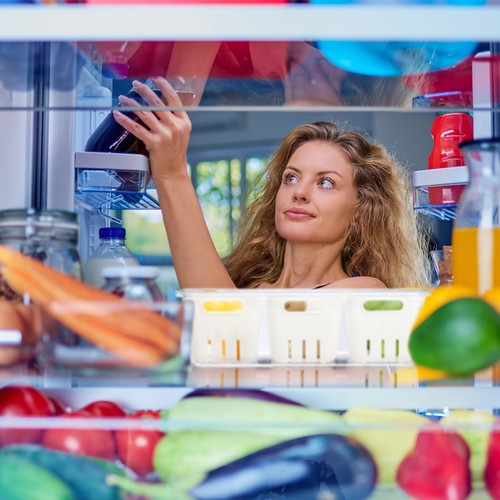 4 contenitori per frigo con coperchio acquista QUI