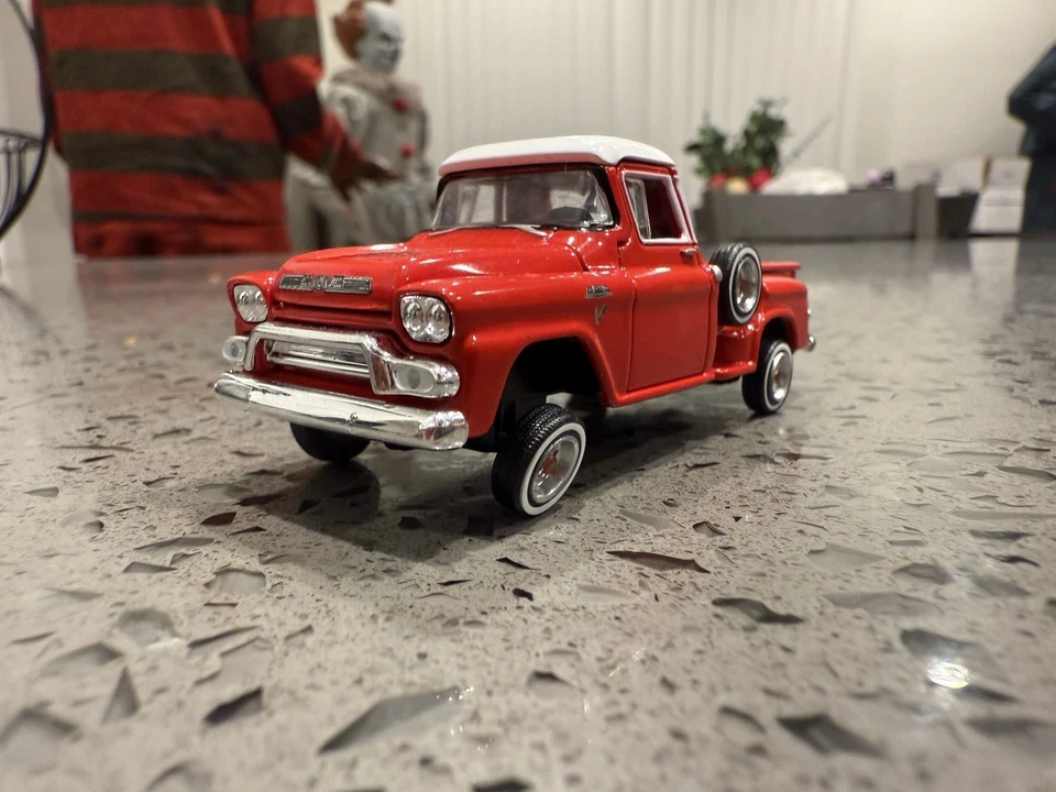 1/64 Custom Diecast Pick Up Truck Lowrider - Image 2 of 3