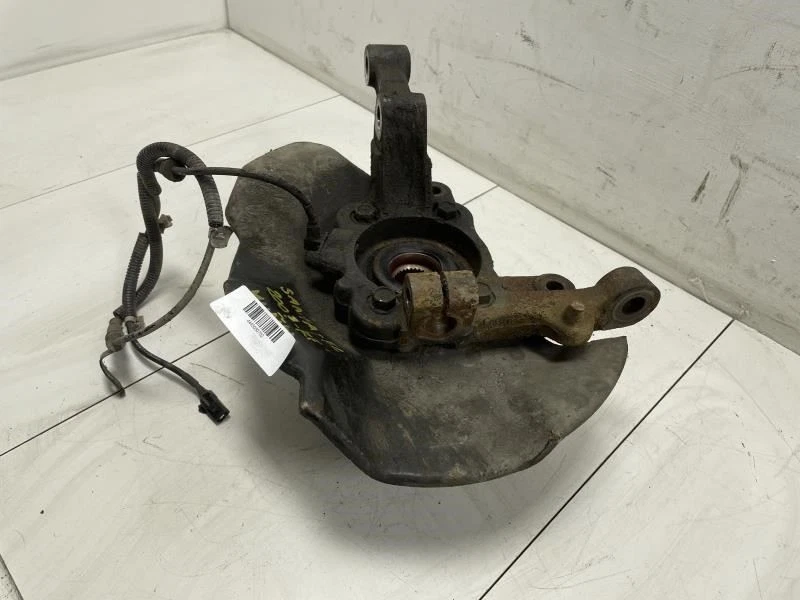 Hyundai Santa Fe 2007 husillo delantero derecho nudillo cubo de rueda OEM+ Foto 2 de 4