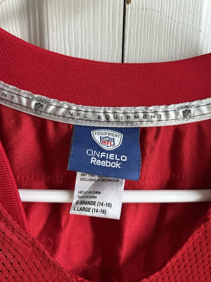 Camiseta Reebok Juvenil San Francisco 49ers Roja Vernon Davis Sobre el Campo Talla Grande Foto 3 de 4