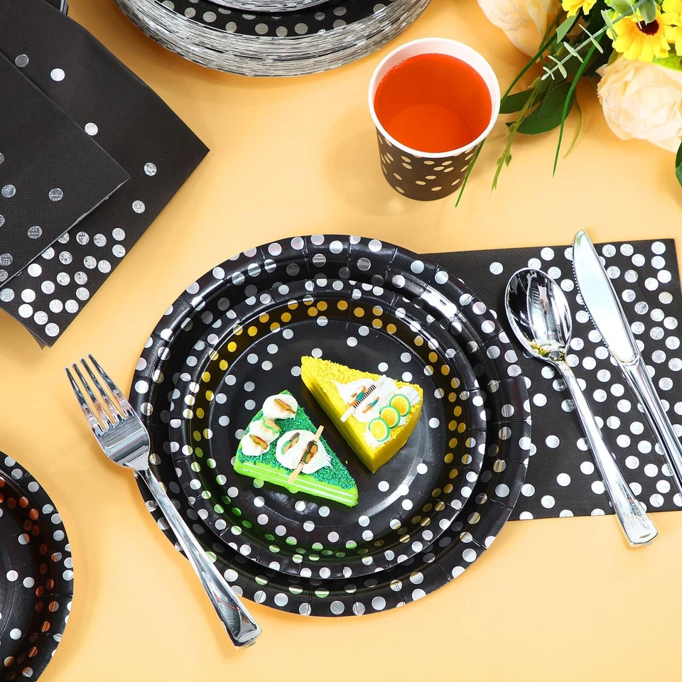 Plato desechable Sieral 560 piezas negro y plateado para 80 invitados... Foto 4 de 4