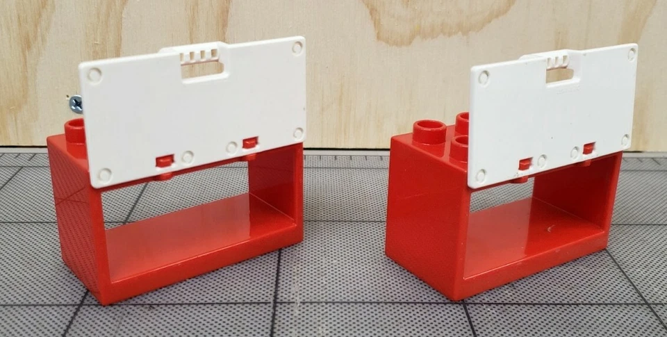 2 Lego Duplo Red Container Box 2x4x2 W/ White Door Hinge Pieces Part 18806 60775 - Image 3 of 4