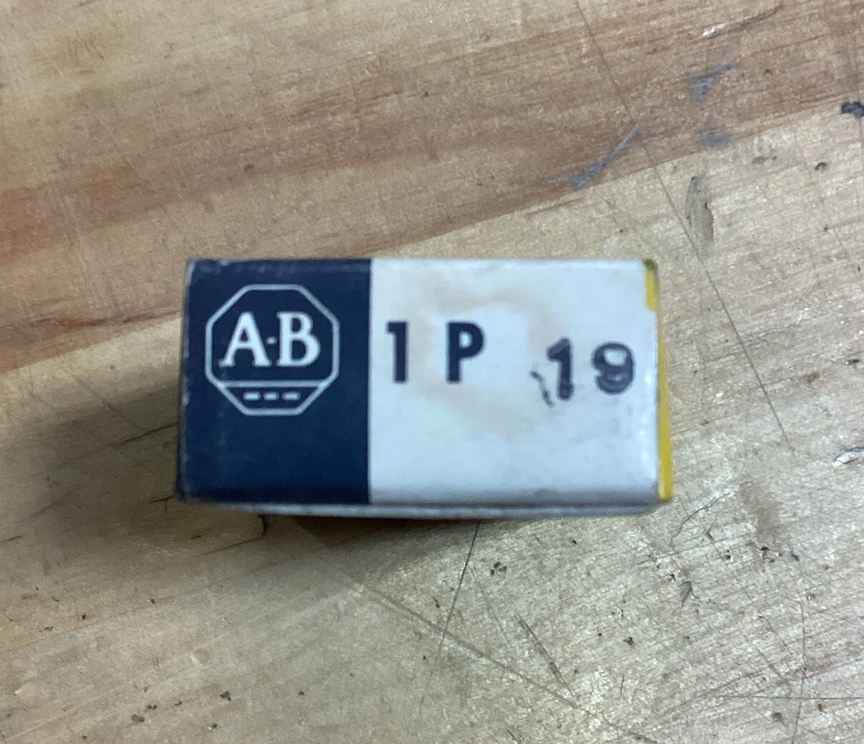 Allen Bradley AB P19 Heater Element Lot Of 4 F6 - Image 2 of 3