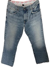 Cremieux mens light wash jeans- (New) *Check Description