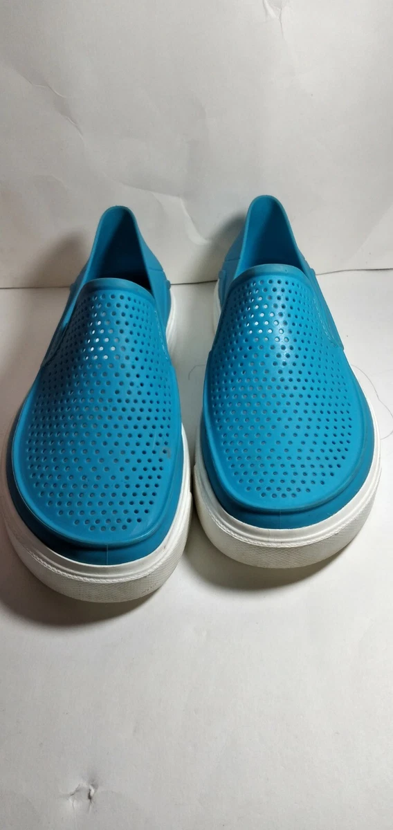 Crocs Ionic Comfort Size 7 casual Shoes sky blue