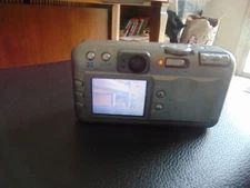 Canon PowerShot S40 Digital Camera &Battery- No Charger- Working but please READ