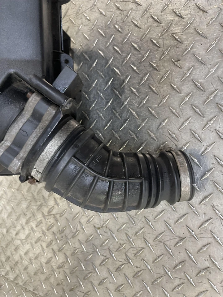 Conjunto de caja de filtro de aire Saab 9-3 1999-2000 convertible 2,0T probado OEM Foto 3 de 4