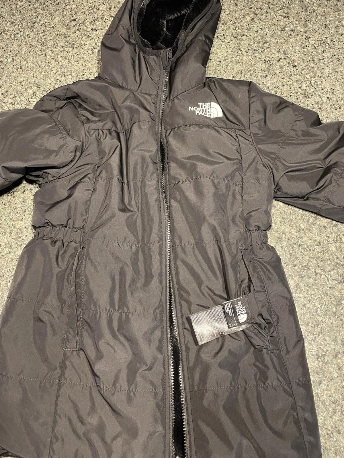The North Face Girls’ winter jacket Reversible Shasta Large (12)