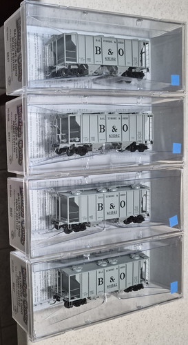 NUEVO Juego de (4) tolva cubierta Kadee PS-2 2 bahías Baltimore y Ohio/B&O #631142 | Condition: New