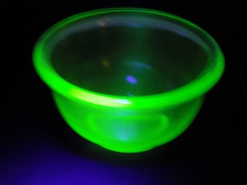 Hazel Atlas Green Uranium Depression Glass 5" Bowl