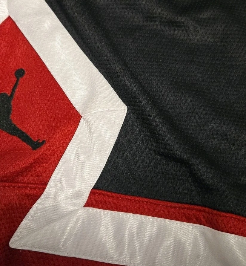 Pantalones cortos de baloncesto Jordan Jumpman en negro/rojo/blanco para hombre talla L Foto 2 de 4