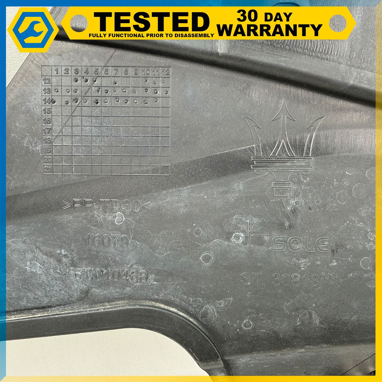 14-24 MASERATI GHIBLI WINDSHIELD WIPER WASHER PLASTIC COWL COVER PANEL TRIM OEM