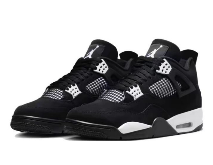 Jordan 4 Retro "White Thunder" Men's Mid Top Basketball Shoe