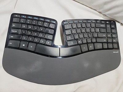 Microsoft Sculpt Ergonomic Wireless Keyboard Model 1559 No Dongle