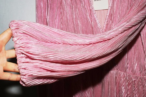 NWT Bardot Bellissa Pleat Dress Light Pink Shine size 6 Small Faux Wrap - Picture 6 of 9