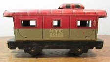 VINTAGE NEW YORK CENTRAL 20102 CABOOSE METAL O GAUGE TRAIN MARX RED