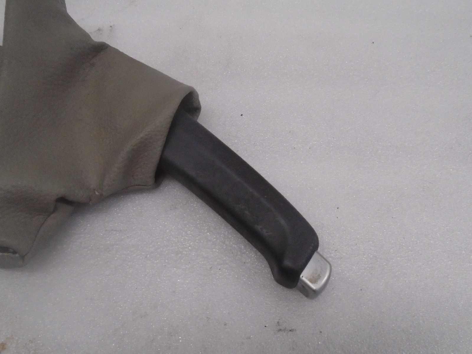 20052009 Volvo S60 AWD Emergency Parking Hand Brake Level 30645662 OEM