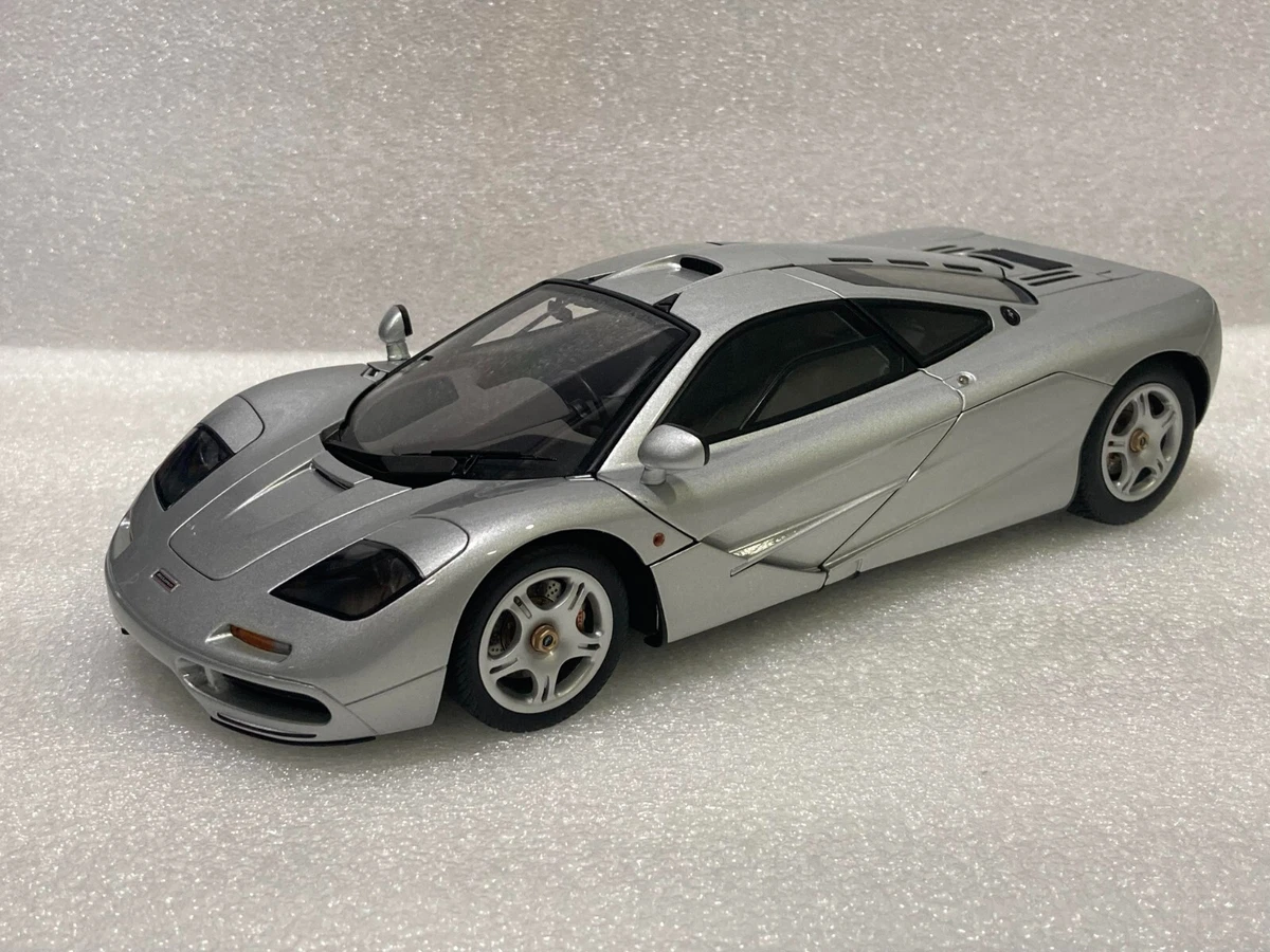 Autoart 1 18 McLaren F1 Short Tail Road Car Magnesium Silver 76001