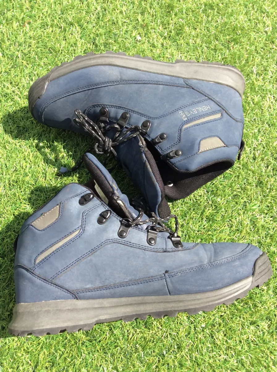 Henleys travis boots sale