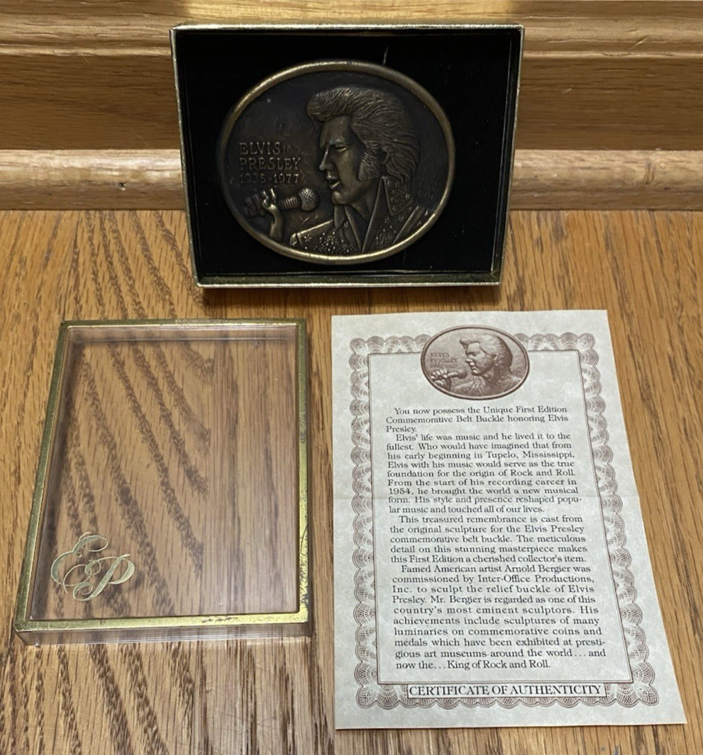 Vintage Elvis Presley First Edition Commemorative Belt Buckle 1935-1977 COA Box
