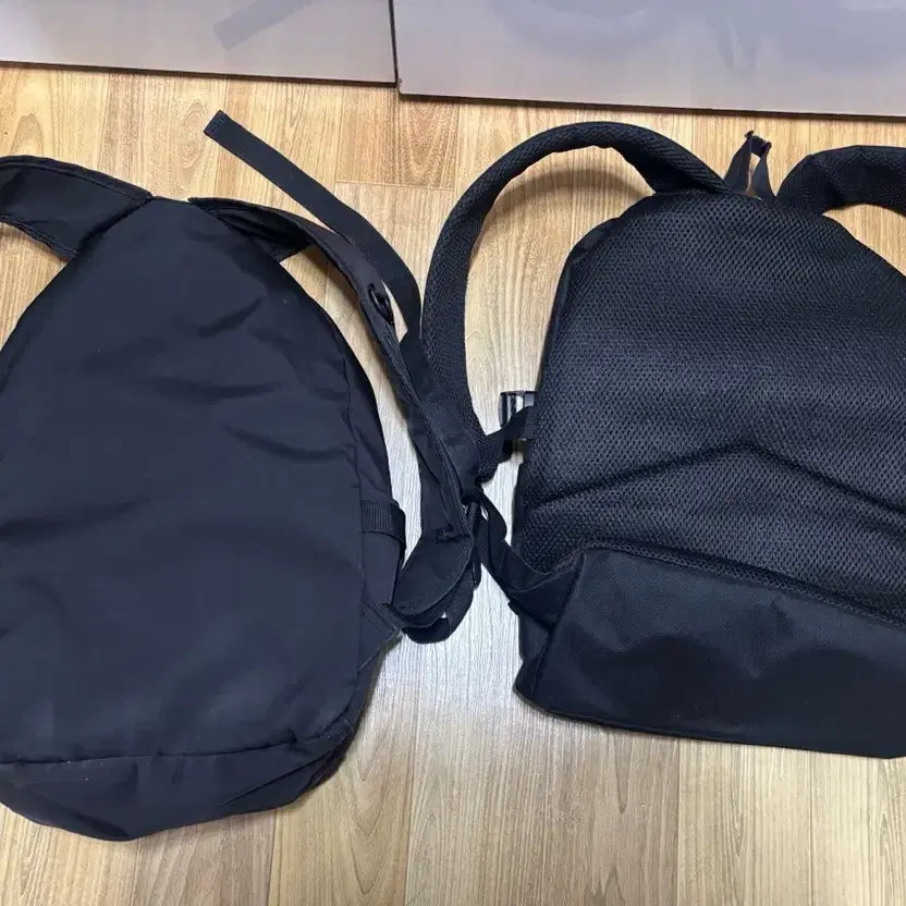 Women's Backpack Set, Slightly Used, Multiple Sty… - image 4