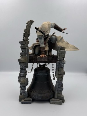 Assassin s Creed Figur   Ezio Auditore mit Glocke (Ubisoft Collectibles)