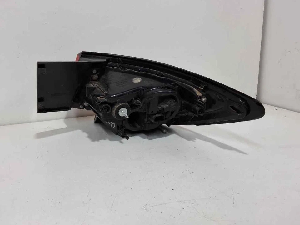 39015943 Piloto Trasero Izquierdo para OPEL ASTRA K BERLINA 5P 2016 3823161 - Imagen 4 de 4