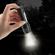 Tragbare Wasserdichte LED-Taschenlampe Mit Teleskopzoom Und 3 Leuchtmodi