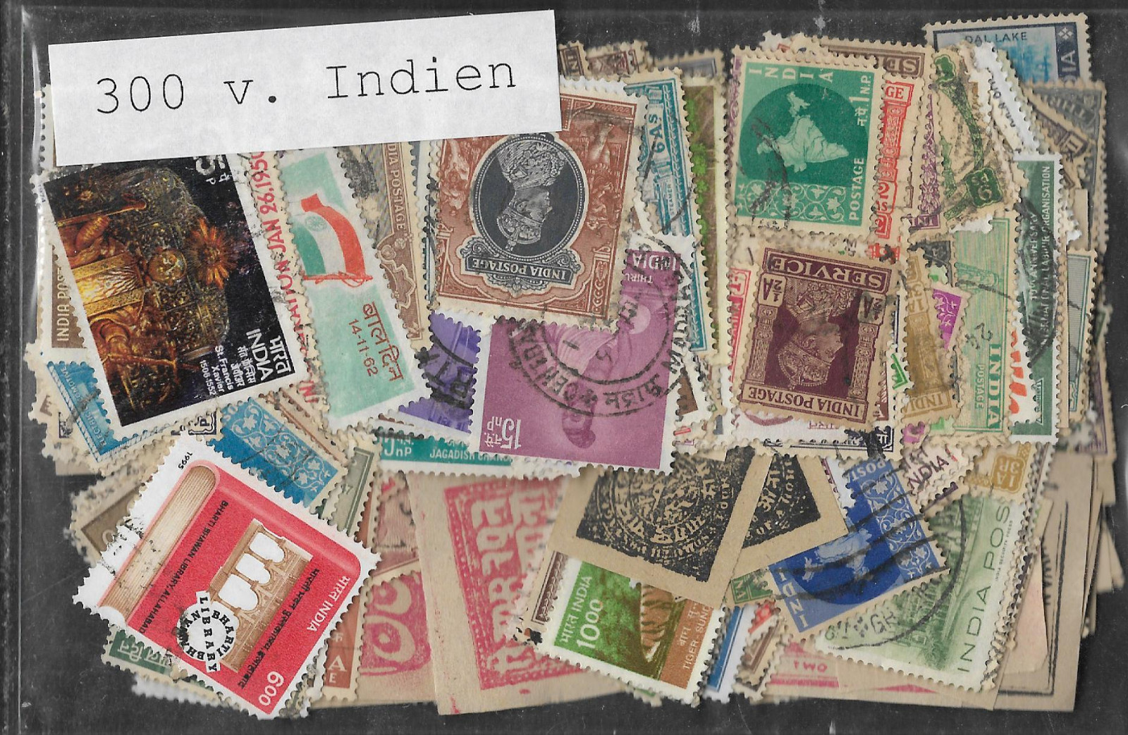 INDIA STAMP COLLECTION  PACKET of 300 DIFFERENT Stamps