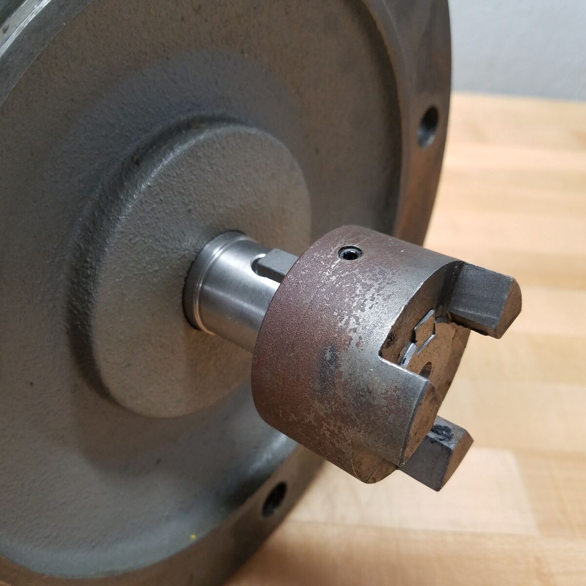 Toshiba Type IK Induction Motor, 3 Phase, 2.2 KW, 208/440V Toshiba Type IK Induction Motor, 3 Phase, 2.2 KW, 208/440V