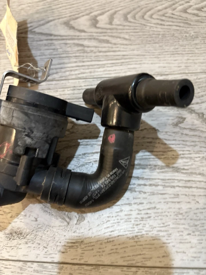 2007 2008 2009 Porsche 911 997 Turbo Electric Auxiliary Coolant Water Pump - Image 3 of 4