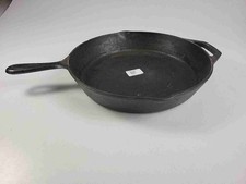 Lodge No 10 10SK Cast Iron Skillet Made In USA w/Assist Handle