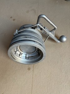 Dixon 5500 Series API Coupler