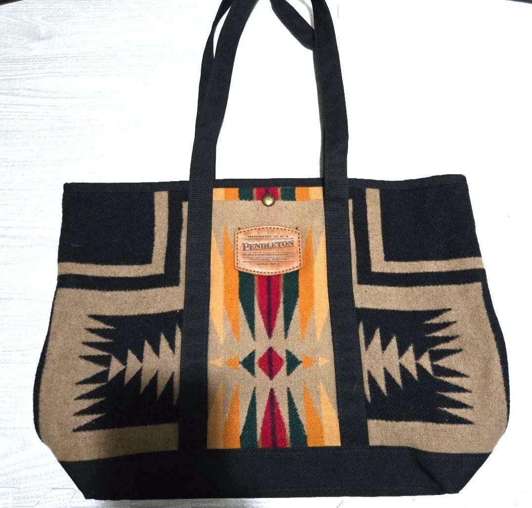 Pendleton 90S Geometric Pattern Tote Bag - image 1