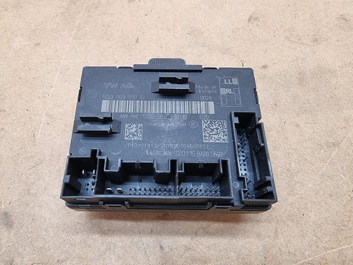 AUDI A3 S LINE MK3 8V A5 12-20 TÜRSTEUERGERÄT VORNE LINKS STEUERGERÄT 5Q0959592D