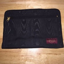 Kuzzo Women's Peau de Soie Makeup Organizer Travel Bag
