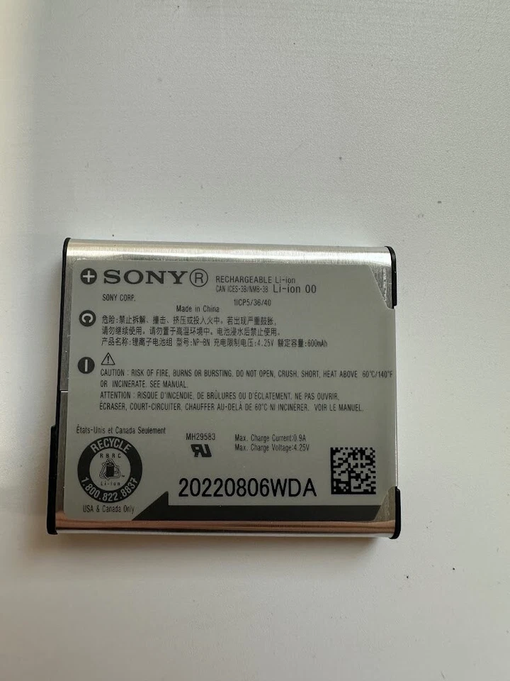 Sony - Batería de iones de litio NP Foto 2 de 2