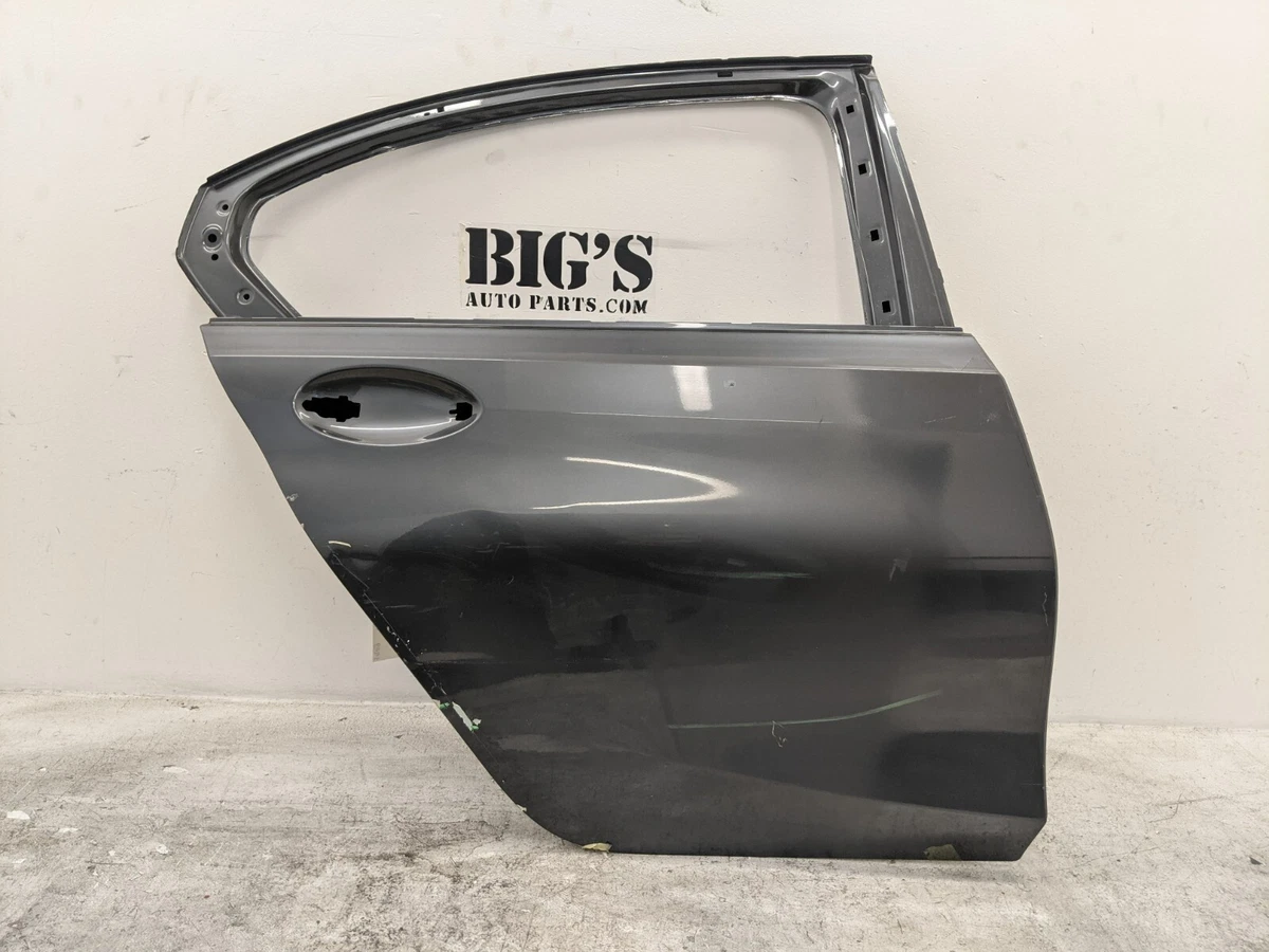 2019 - 2021 BMW 330I RIGHT SIDE REAR DOOR SHELL 41517482278 OEM 
