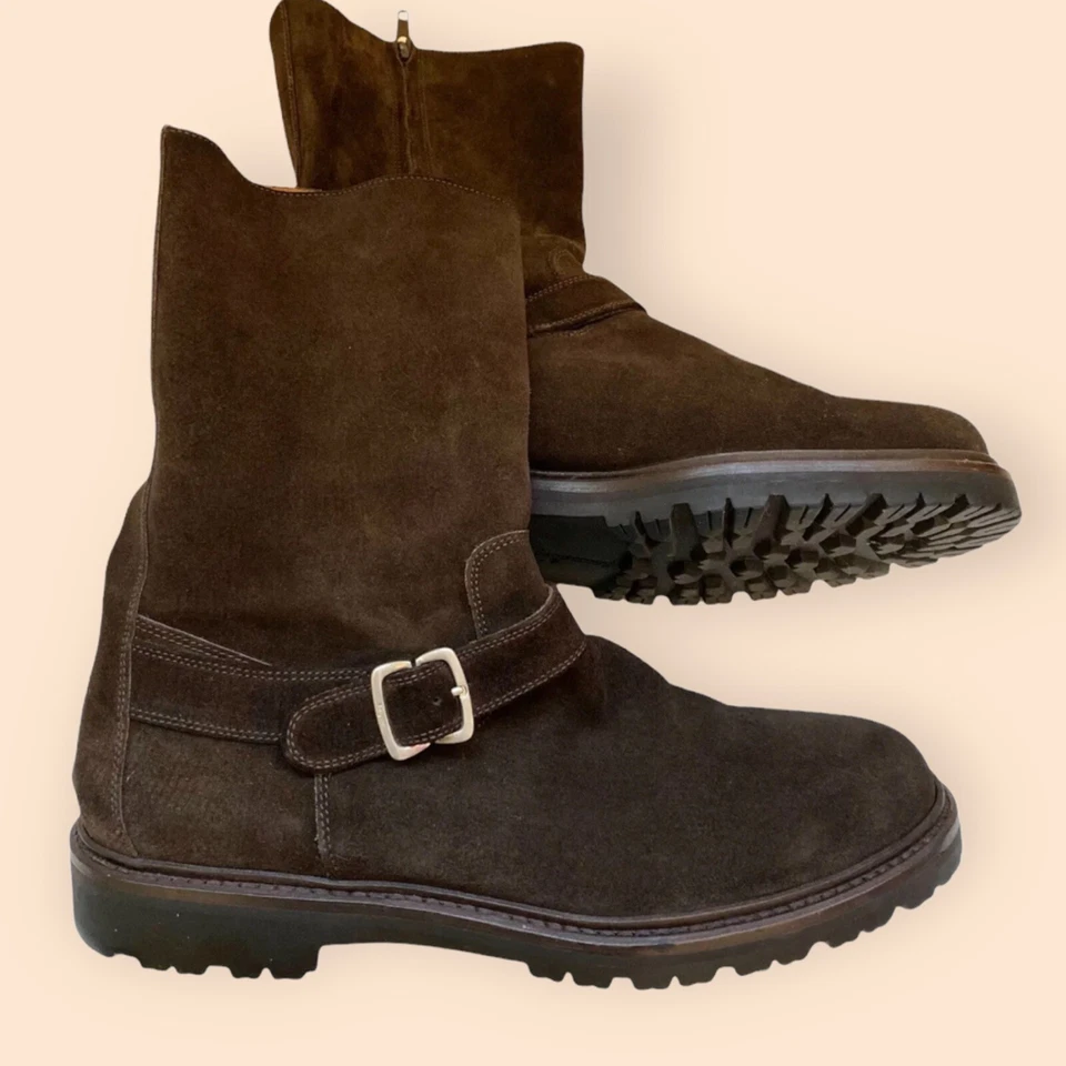 Salvatore Ferragamo suede boots size 7.5 - Image 2 of 4