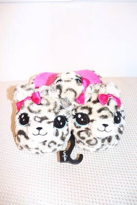 girls slippers size 4
