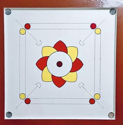 Wooden Carrom Board with Traditional Design and Smooth Surface