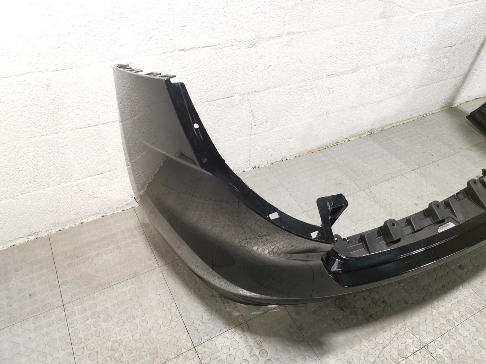 Maserati Levante S AWD 2017 Rear Complete Full Bumper Cover Black Color OEM